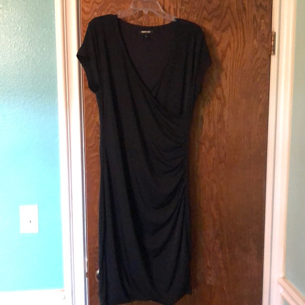 Cute black dress